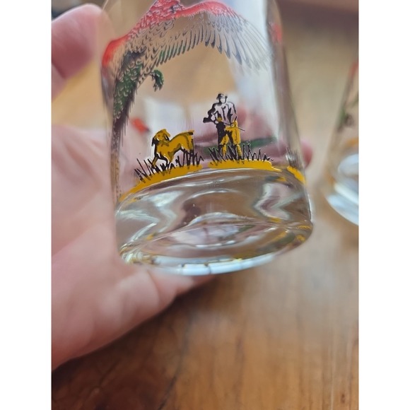 Vintage Pheasant Hunting Shot Glasses Set of 3 Hunter and Dog Bird Scene Clear - Picture 6 of 12